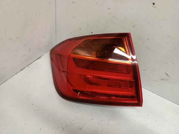 FEU ARRIERE GAUCHE BMW F30 2012-2015 - Vue 1